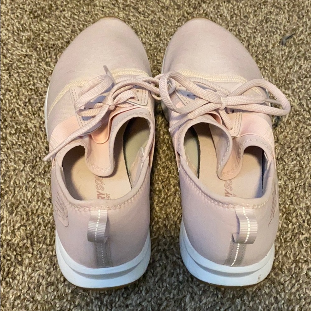 New Balance size 9!